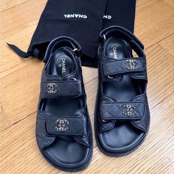 CHANEL Shoes - CHANEL Women CC Black dad quilted sandal  with Gold size 38